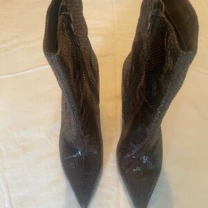 Women’s Nine West mid calf snake skin boots